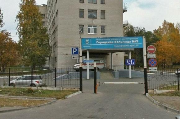 Жительницам Барнаула с "тяжелым отравлением" отказали в госпитализации - Минздрав края проверяет информацию