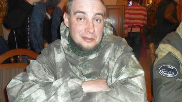 Нацбола из Барнаула не стали задерживать на поминках Лимонова. Помогла эпилепсия