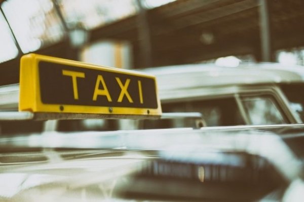 Житель Краснодара обманывал барнаульских таксистов