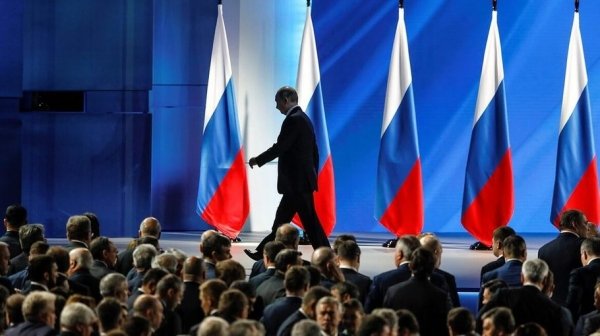 «В стиле Путина»: алтайские политики и политологи об «обнулении» сроков президента