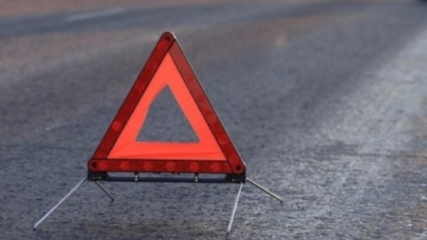 Мигрантка на красном авто сбила пожилую женщину в Барнауле и скрылась