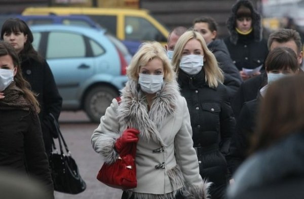 В Бийске второй день подряд игнорируют введенный карантин