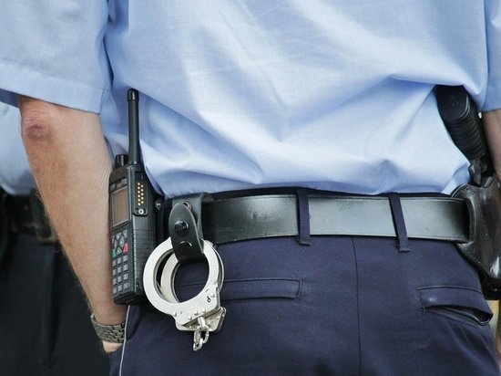 Пятерых алтайских полицейских посадили на карантин