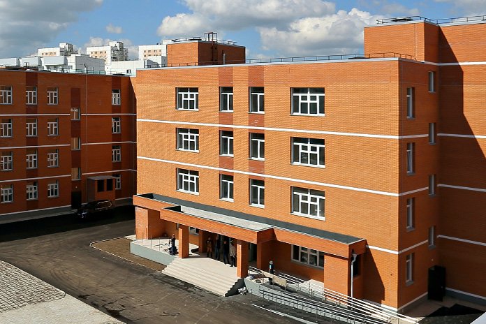 Депутат Виктор Игнатов добился возобновления строительства детсада в новосибирском микрорайоне «Просторный»