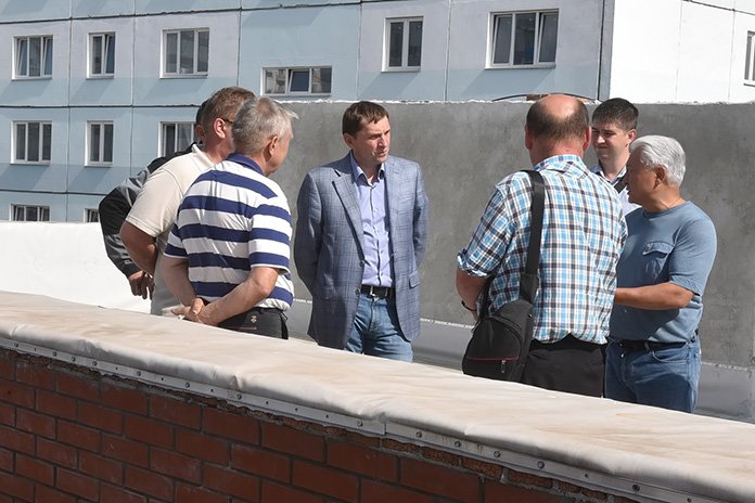 Депутат Виктор Игнатов добился возобновления строительства детсада в новосибирском микрорайоне «Просторный»