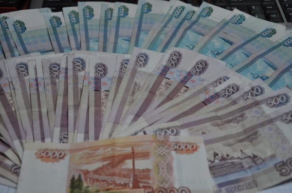 Житель Алтая выманил у наивных женщин более 100 тысяч рублей
