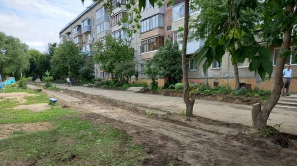 Новую площадку для игровых видов спорта открыли в центре Барнаула
