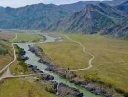 Жители Алтая хотят доказать, что Катунь - самая глубокая река России