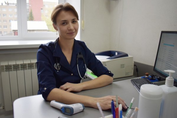 Барнаульский терапевт рассказала, как не простудиться осенью и чем опасны антибиотики и противовирусные