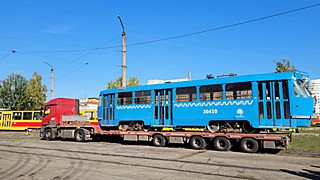 В Барнауле вышел на линию еще один обновленный трамвай