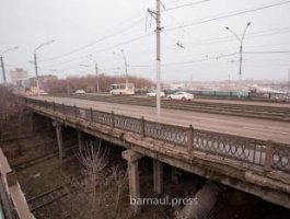 Мост на Новом рынке отремонтируют быстрее