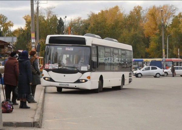 Почему в Барнауле так и не вырос тариф на проезд в общественном транспорте