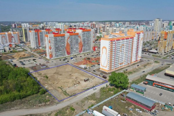 С ФОКом под боком. В Барнауле рядом с участком под спортивный комплекс разыграют 1,6 га земли под жилую застройку