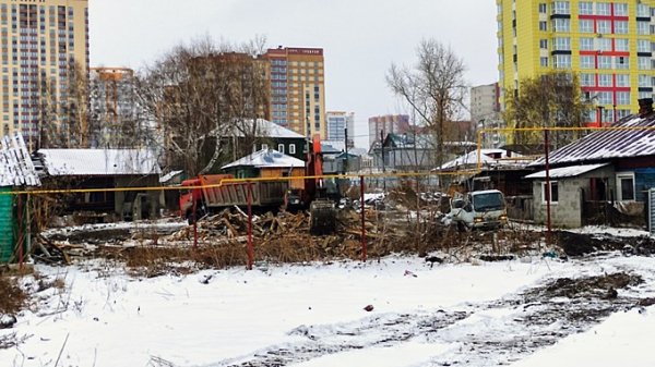 Такой день. Сильный снегопад в Барнауле и отмена новогодних ёлок для детей на Алтае