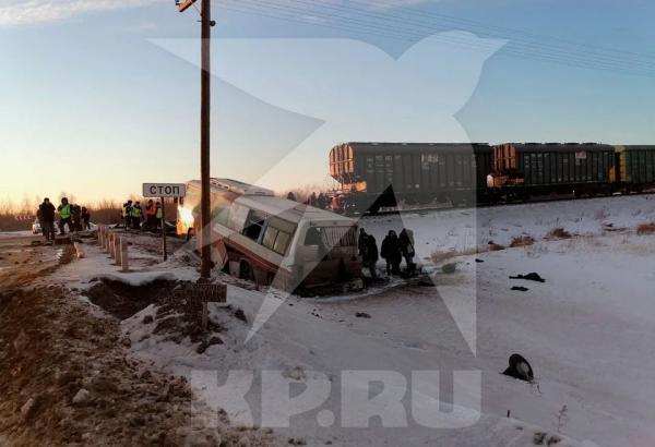 ДТП на переезде Кулунда-Табуны в Алтайском крае 24 декабря 2021: минздрав рассказал о состоянии пострадавших - KP.Ru