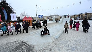 Городские службы Барнаула в праздники будут работать в повышенной гото
