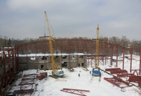 Подрядчик для ледовой арены-долгостроя в Барнауле определится в следующем году