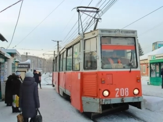 Рубрика «эксперименты»: в Бийске запустили трамвай без кондуктора