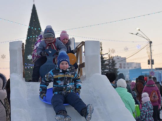 В Алтайском крае не будут вводить запрет на проведение новогодних мероприятий