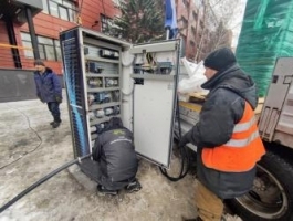 В центре Барнаула появились две электрозаправки