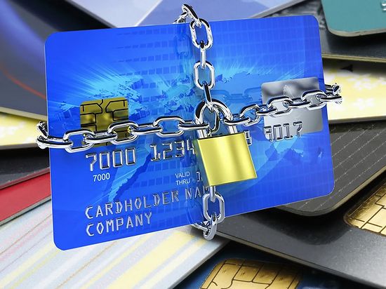 ВТБ: четверть россиян не пользуется инструментами защиты от мошенников