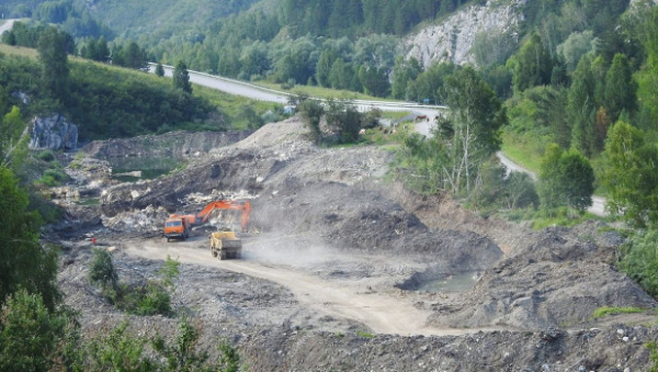 Федеральный министр объявил о неисчерпаемости полезных ископаемых в России и назвал Алтай «кладезью»