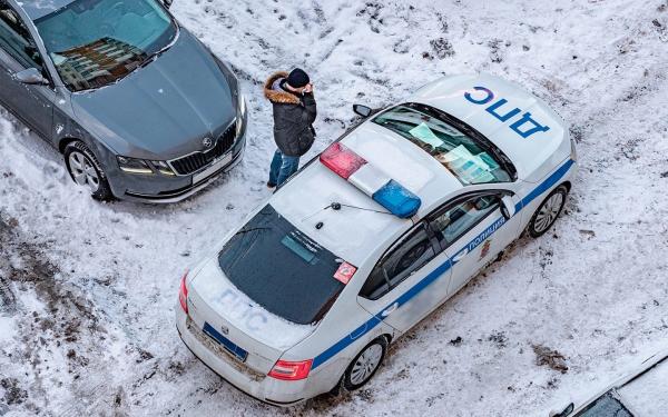 Почти треть жителей Алтайского края считает стукачеством сообщения о нарушении ПДД
