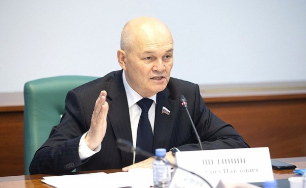 Суд продлил домашний арест экс-сенатору Алтайского края Михаилу Щетинину