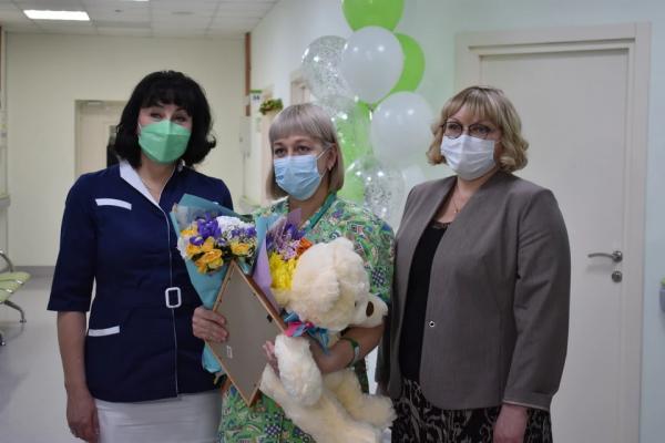 В барнаульском перинатальном центре «ДАР» открыли отдел ЗАГСа - KP.Ru