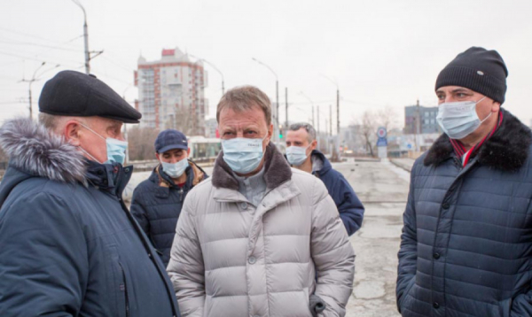 В Барнауле обсудили проблемы, которые затронут каждого жителя во время реконструкции моста на Новом рынке
