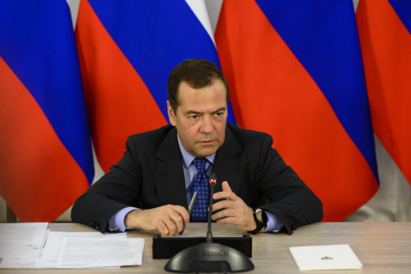Медведев не поможет: в селе Санниково снова назревает скандал из-за горячей воды, а еще из-за еды и газа