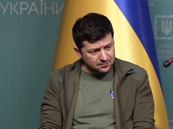 Несамостоятельность президента Украины Владимира Зеленского затягивает решение о примирении