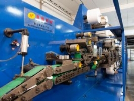 Барнаульский завод собирается "подмочить" популярность зарубежных памперсов