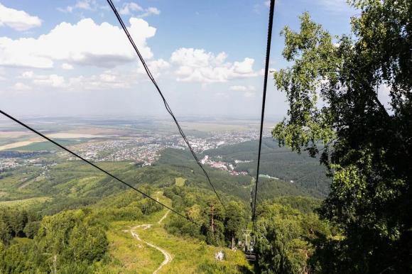 Туристы несколько дней не смогут подняться на гору Церковка
