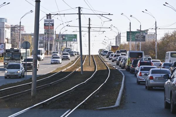 Утверждены схемы движения транспорта на время ремонта моста на Новом рынке в Барнауле - KP.Ru