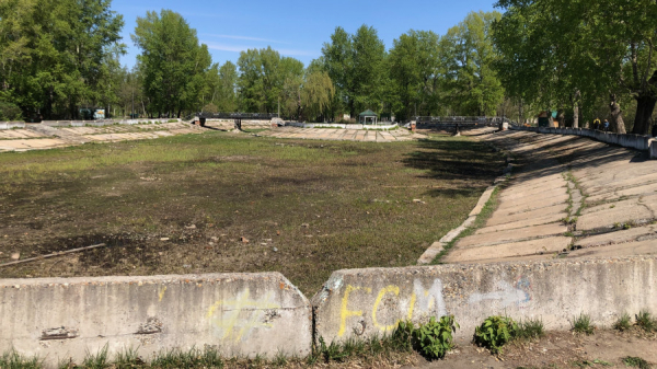 Когда в самом знаменитом парке Барнаула появился легендарный пруд и куда пропала вода