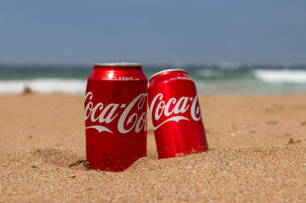 Алтайский завод показал свой аналог Coca-Cola с узнаваемой этикеткой