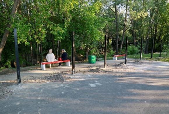 В Центральном парке установят забор вдоль Барнаулки