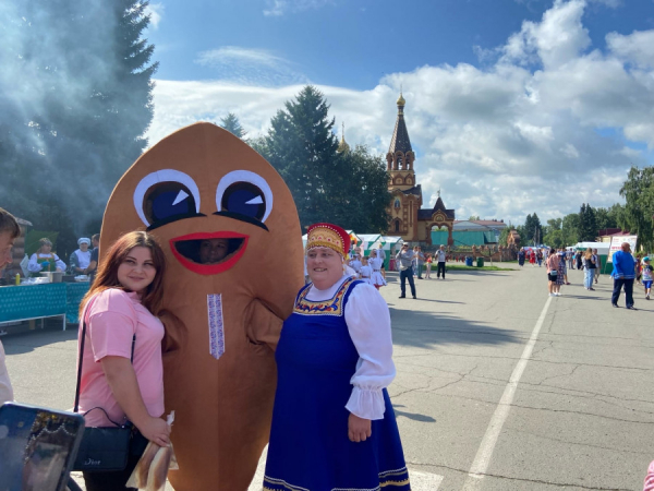 Шукшинский фестиваль в Сростках: трансляция