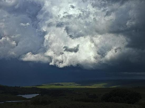 В Алтайском крае объявили штормпрогноз в ночь на 23 июля