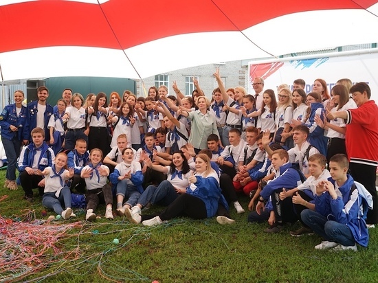 В Барнаул приехали 50 детей из Донбасса