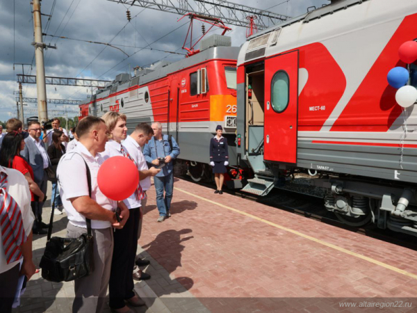 Алтайский край получил новые вагоны для пригородных пассажирских перевозок