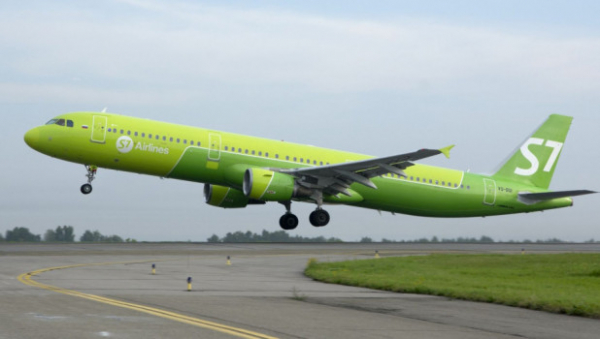 После «потрясного» полета из Москвы в Барнаул на Boeing вызвали скорую помощь