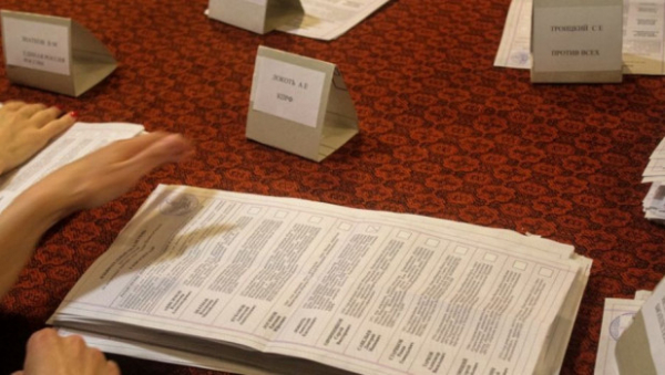 Стала известна явка барнаульцев на выборы в городскую Думу в первый день голосования