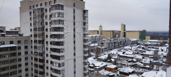 Осень дала сбой. Снег снова выпал в Барнауле раньше времени — большой фоторепортаж altapress.ru