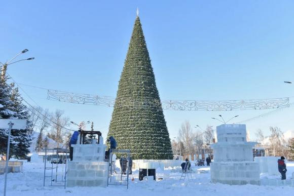 В Алтайском крае решили не отменять массовые новогодние гулянья