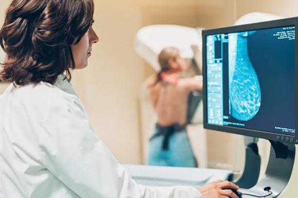 В онкодиспансере "Надежда" 15 октября пройдет акция "Дни диагностики рака молочной железы"