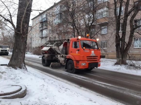 На тротуарах в центре Барнаула будут применять реагент "Бионорд"