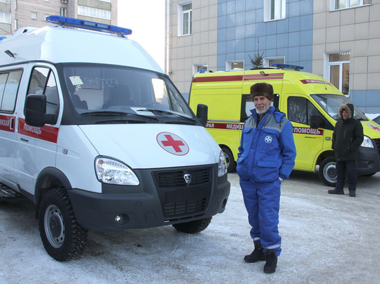 Алтайские больницы получили 18 автомобилей скорой помощи