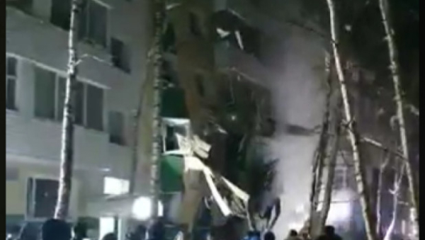 Взрыв в пятиэтажке обрушил два этажа в российском городе (обновлено)